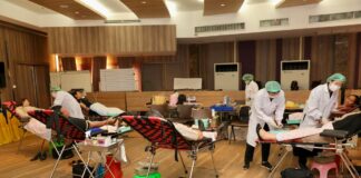 Региональное отделение №3 Службы переливания крови Красного Креста в Чонбури сотрудничает с городом Паттайя в рамках продолжающихся кампаний по сбору крови в условиях общенационального дефицита.