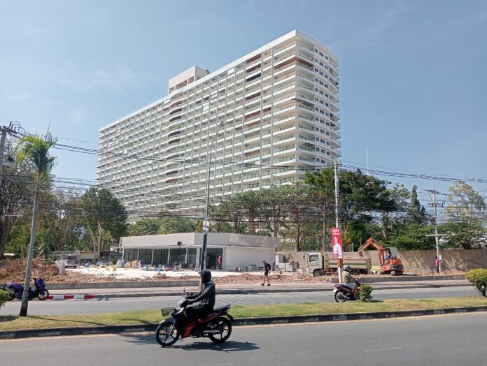 Жители Паттайи требуют принятия мер против шумных мотоциклов, нарушающих спокойствие