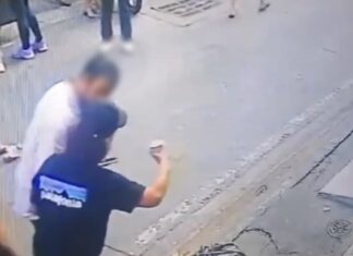 Utländska brottslingar i Pattaya använder vänlig metod för att stjäla tusentals baht i kontanter från turister