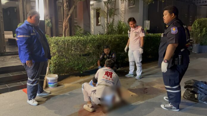 Трагическая авария в Паттайе, где китайца насмерть сбили друзья, двигаясь задним ходом у отеля