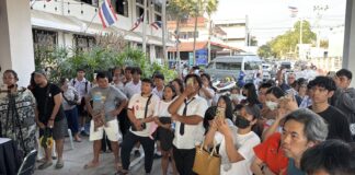 Tilhengere av Folkepartiet ønsker omtelling av stemmene i Banglamung valgkrets 8