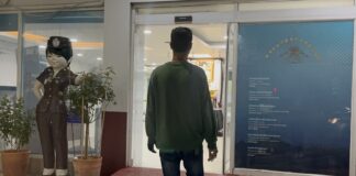 Курьер из Паттайи утверждает, что на него напали с железным прутом после того, как он сделал замечание мотоциклисту, ехавшему по встречной полосе.