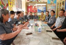 Мэр Паттайи посетил волонтеров здравоохранения в Рой Ланге и призвал к привлечению новых волонтеров для активизации усилий в области общественного здравоохранения.