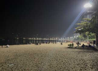 Непристойное поведение бездомного на пляже в Паттайе шокировало туристов и вызвало призывы к более строгому соблюдению закона.