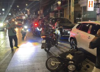 Motociclista gravemente herido tras colisión en Jomtien