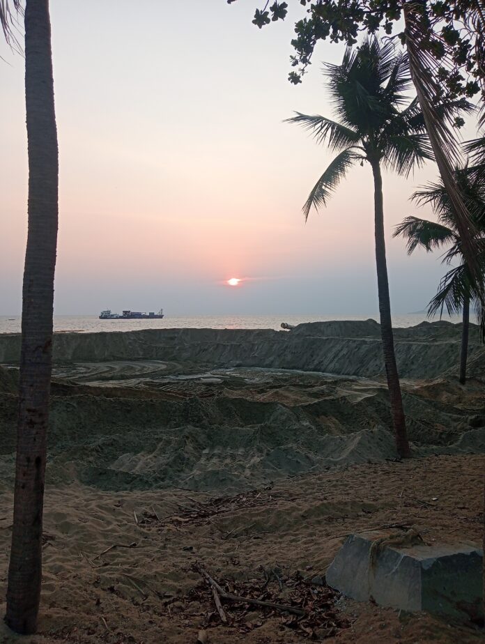 Паттайя присоединяется к национальной кампании по прекращению открытого сжигания и сокращению загрязнения воздуха