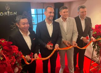 В отеле Marriott Resort and Spa в городе На-Джомтьен открылись ресторан Torien и бар на крыше.