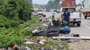 Massive Water Pipe Explosion Causes Over 500,000 Baht in Damages in Sri Racha at Tire Shop
