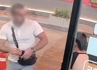 Полиция Паттайи разыскивает подозреваемого из России, который предположительно приставал к владелице тату-салона, сидевшей возле ее магазина.