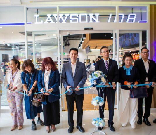 Lawson inaugura il suo primo flagship store a Pattaya, presso il Royal Garden Plaza.