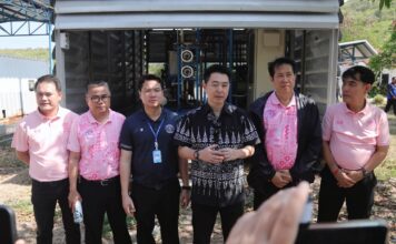 Pattaya Mayor Inspects Water Production System on Koh Larn to Address Water Shortage