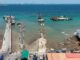 De burgemeester van Pattaya inspecteert de voortgang van het project voor de modernisering van de pier op Koh Larn.