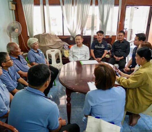 Pattaya fördert kommunale Gesundheitszentren, verspricht mehr Ausrüstung und Unterstützung für lokale Freiwillige