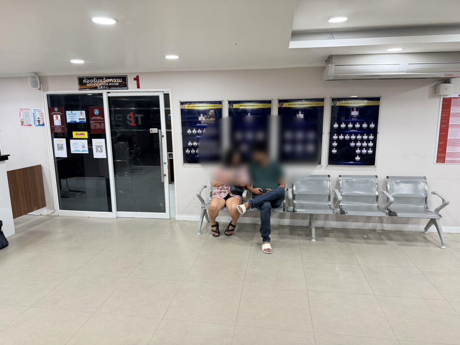 Indian tourist robbed of gold necklace in Pattaya by two trans women