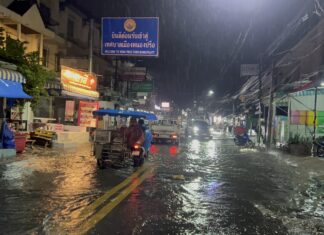 Rankkasade piiskasi Pattayaa yön aikana aiheuttaen laajat tulvat