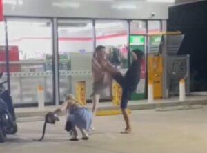 Young Foreign Tourist Accused of Shoplifting in Jomtien Assaulted by Multiple Thai Men, Flees Leaving Motorcycle