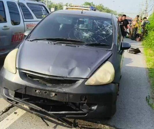 Een 42-jarige vrouw uit Saraburi reed opzettelijk met haar auto in op haar partner op de Phahon Yothin Road en trapte vervolgens in zijn gezicht, met fatale gevolgen.