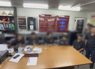 경찰, 파타야 집단 폭행 및 강도 사건 관련 미얀마 갱단 체포…용의자들은 태국 청년이 총기 위협으로 사건을 먼저 시작했다고 주장