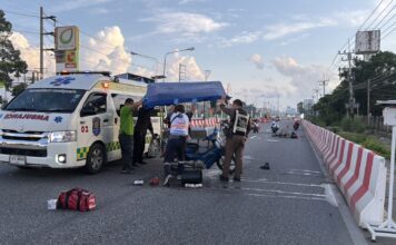 Un étranger à moto avec side-car percute un cycliste thaïlandais dans la région de Pattaya ; les deux sont blessés.
