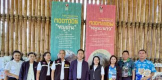 Khao Kheow Open Zoo firar 48-årsjubileum med storslagen "Wild Thanks"-karavan och guvernörens deltagande