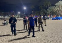 Pattaya réprime les troubles sur les plages : une opération conjointe cible la location illégale de chaises et de tapis, ainsi que la vente d'alcool sur la voie publique.