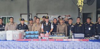 Justitieministern berömmer Banglamung-polisen för smart razzia mot Thailands första upptäckta stora illegala e-cigarettfabrik nära Pattaya