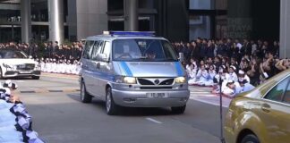 HKH Prinsessan Bajrakitiyabhas kvarlevor fördes till Grand Palace