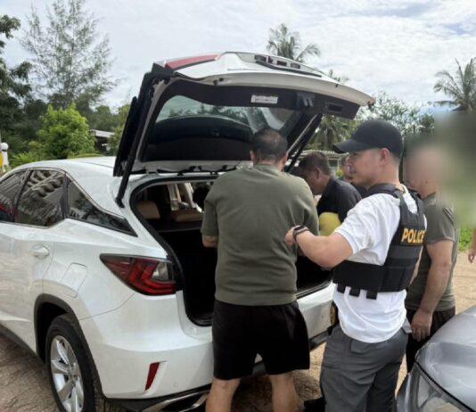 Fransk flykting efterlyst för påstådd pyramidspelsmisshandel på 200 miljoner euro gripen i Thailand