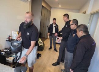 Thailändische Polizei verhaftet zwei französische Flüchtlinge bei großem Schlag gegen transnationale Kriminalität in Bangkok