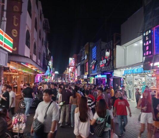 Pattaya Nightlife Operators Urge Incoming Mayor to Support Business Sector, Extend Nightlife Venue Hours to 6 AM, and Review Zoning