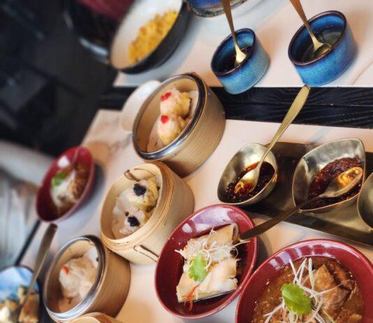 Makua ja eleganssia täynnä oleva iltapäivä Yitóng Chinese Restaurant & Sky Barissa Meliá Pattaya -hotellissa