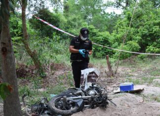 Over 200 Police Officers and Locals Comb Area Near Pattaya in Search for Missing Russian Siblings After Disassembled Motorcycle Found Buried