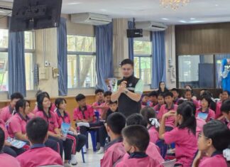 Pattaya Police Roll Out Innovative D.A.R.E. Program in Schools, Turning Drug Prevention Lessons into Interactive Fun