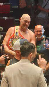 Tyson Fury Defeats Mariusz Wach by RTD in Round 7, Headlines Heavyweight Showdown in Pattaya