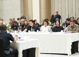 Pattaya presenta buenas prácticas en asistencia a personas sin hogar en la reunión provincial de Chonburi.