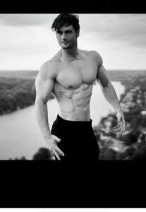 Fitness Influencer Connor Murphy Dies at 32 in Thailand Lake Drowning; Prior 2024 Pattaya Assault Allegations Resurface