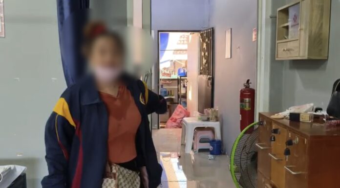 Ужасное домашнее нападение в массажном салоне в Саттахипе: муж задушил жену, заставил выпить средство для чистки туалетов, затем пытался электрошокировать и отравить себя