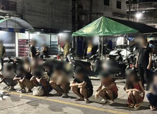 В районе Бангламунг активизировали 90-дневную операцию по борьбе с наркотиками: новые рейды на улицах Джомтьен Соис 2 и 3 привели к многочисленным арестам, задержаны двое крупных наркоторговцев.