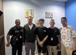 Rånare från guldbutik i Pattaya gripen efter att ha stulit ett guldhalsband värt 120 000 baht för att betala spelskulder