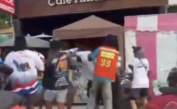 Koh Larn Speedboat Operators Clash in Beachfront Brawl Over Allegedly Poaching Customers