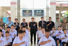 Pattaya Deputy Mayor Opens Anti-Drug Training for Students on Koh Larn