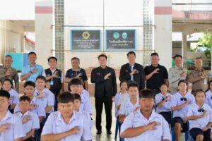 Pattaya Deputy Mayor Opens Anti-Drug Training for Students on Koh Larn