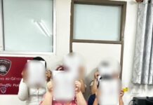 Sattahip Police Fine 5 Women for Dancing and Doing Somersaults in the Middle of Sukhumvit Road