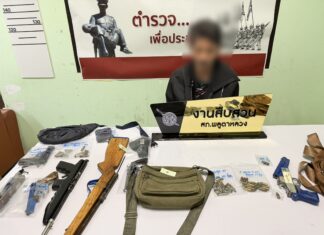 Police in Sattahip Arrest Factory Worker with Nine Homemade Guns and 76 Rounds