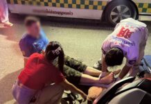 Drunk British Tourist Punches Fellow Britons in Pattaya Bar Brawl after Alleged Insults