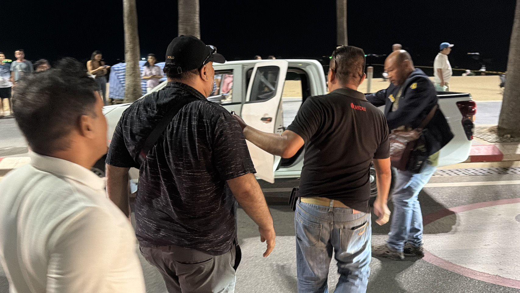 Indian Tourist in Pattaya Scammed for 3000 Baht in "Show Me Your Money" Scam, Iranian Man and Two Other Foreigners Detained - The Pattaya News