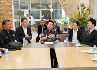 Pattaya mantiene conversaciones sobre nuevas inversiones en turismo y desarrollo de ciudades inteligentes.