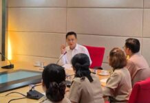 Pattaya Deputy Mayor Reviews Public Health Work, Pushes New Clinic and Flood-Season Disease Watch