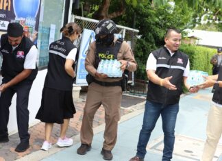 Pattaya Police Oversight Panel Donates Flood Supplies Worth More Than 30,000 Baht