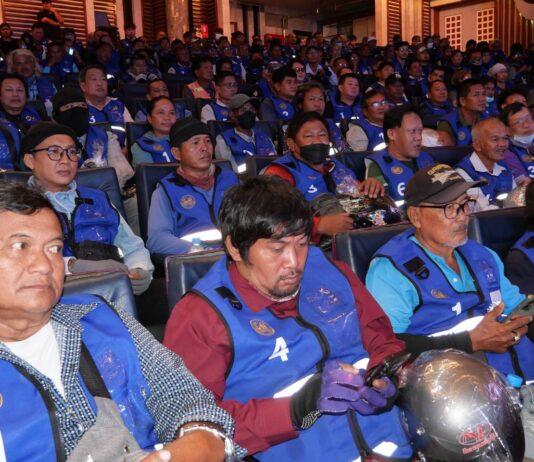 Banglamung Switches Motorcycle Taxi Vests from Orange to Blue for 5,281 Drivers